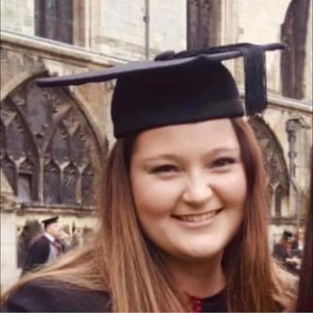 Meet your Posher, Hannah